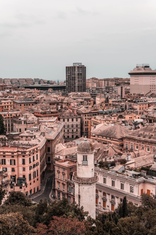 Immagine dall'alto di Genova, via XX Settembre
