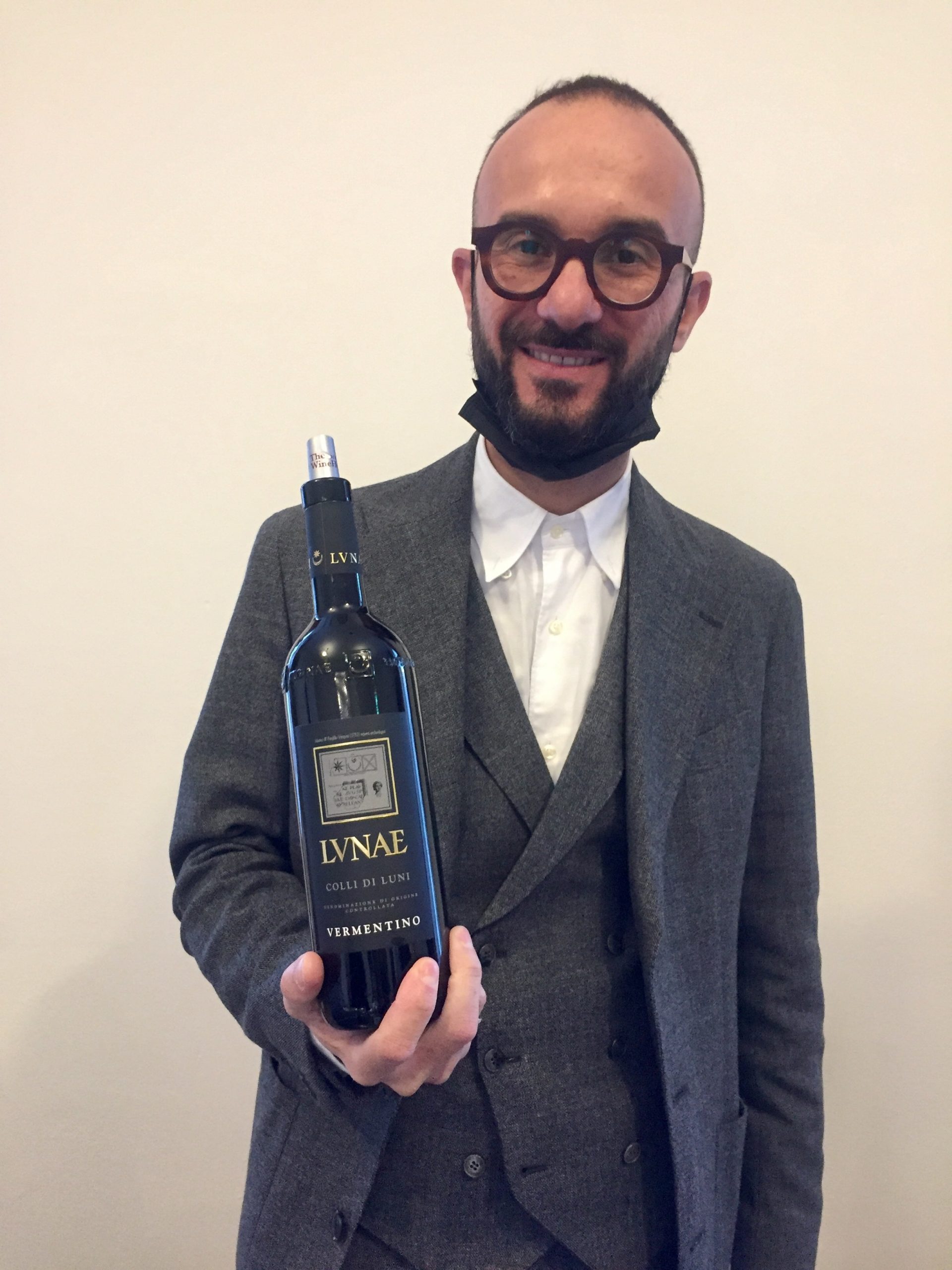 Roberto Bosoni con Vermentino Cantine Lunae Etichetta nera 2020